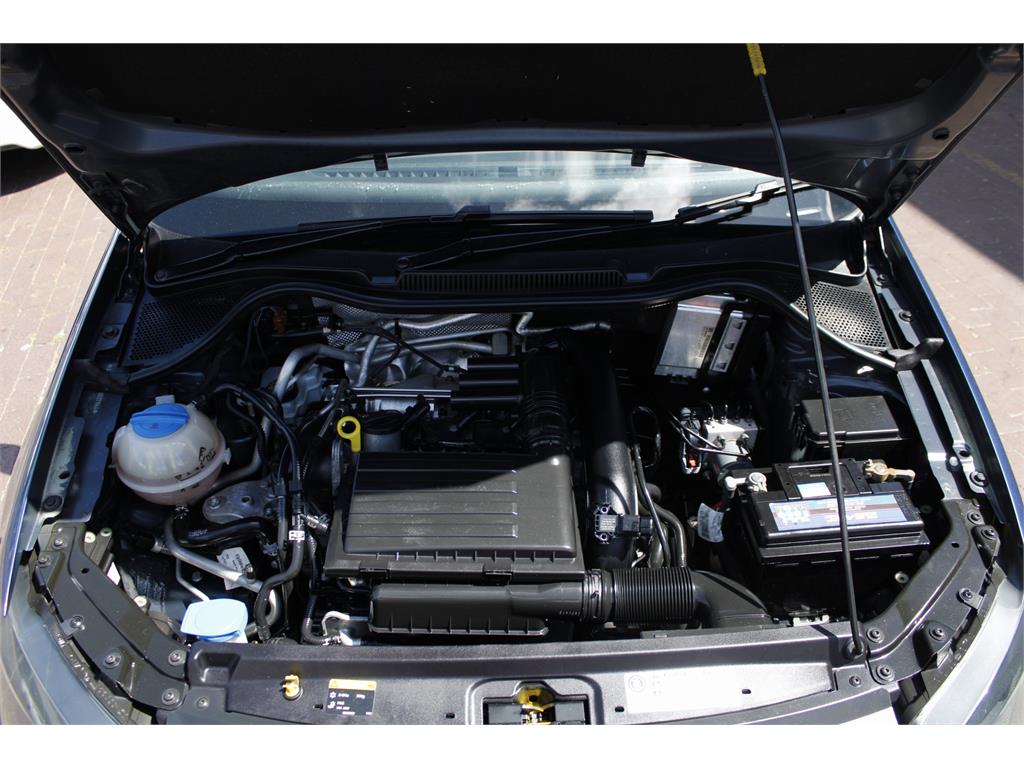 2015 Volkswagen Polo 1.2 TSI Trendline (66KW)