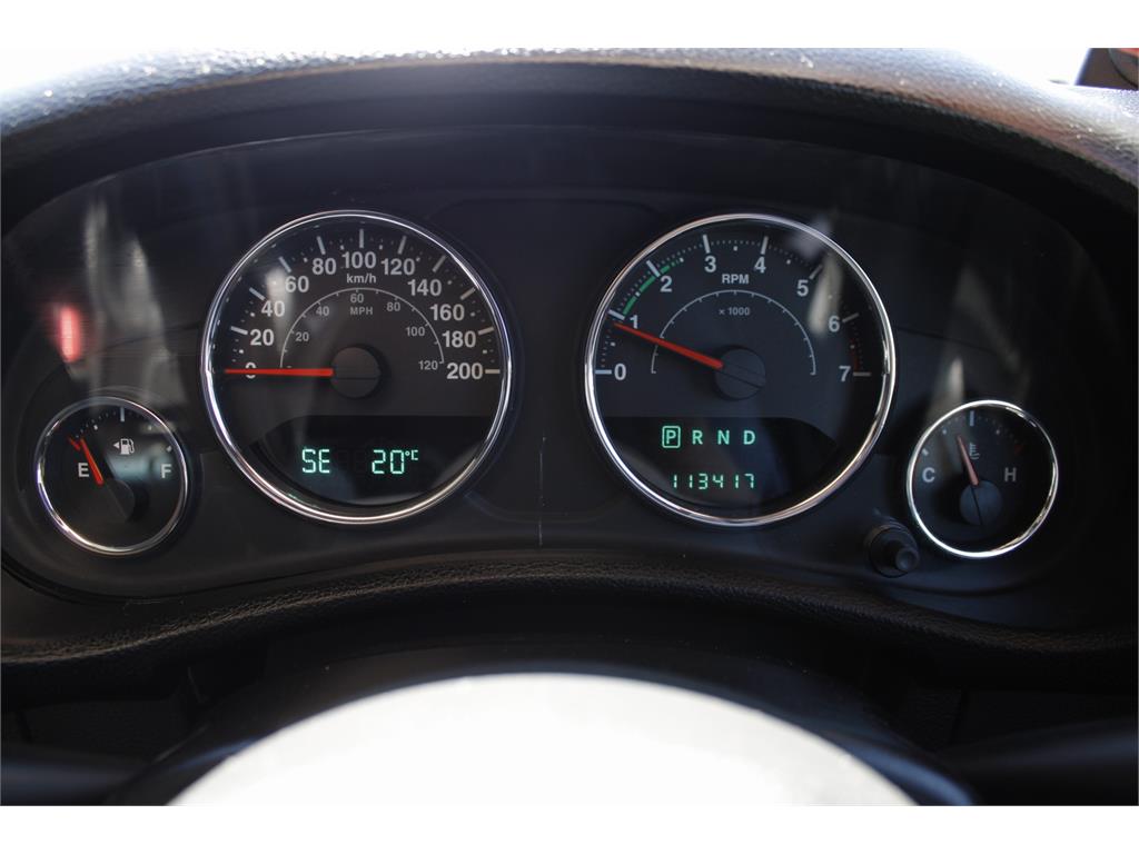 2014 Jeep Wrangler 3.6L V6 Unlimited Sahara Auto