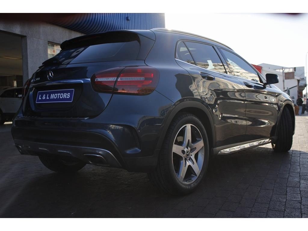 2020 Mercedes-Benz GLA Class GLA 200