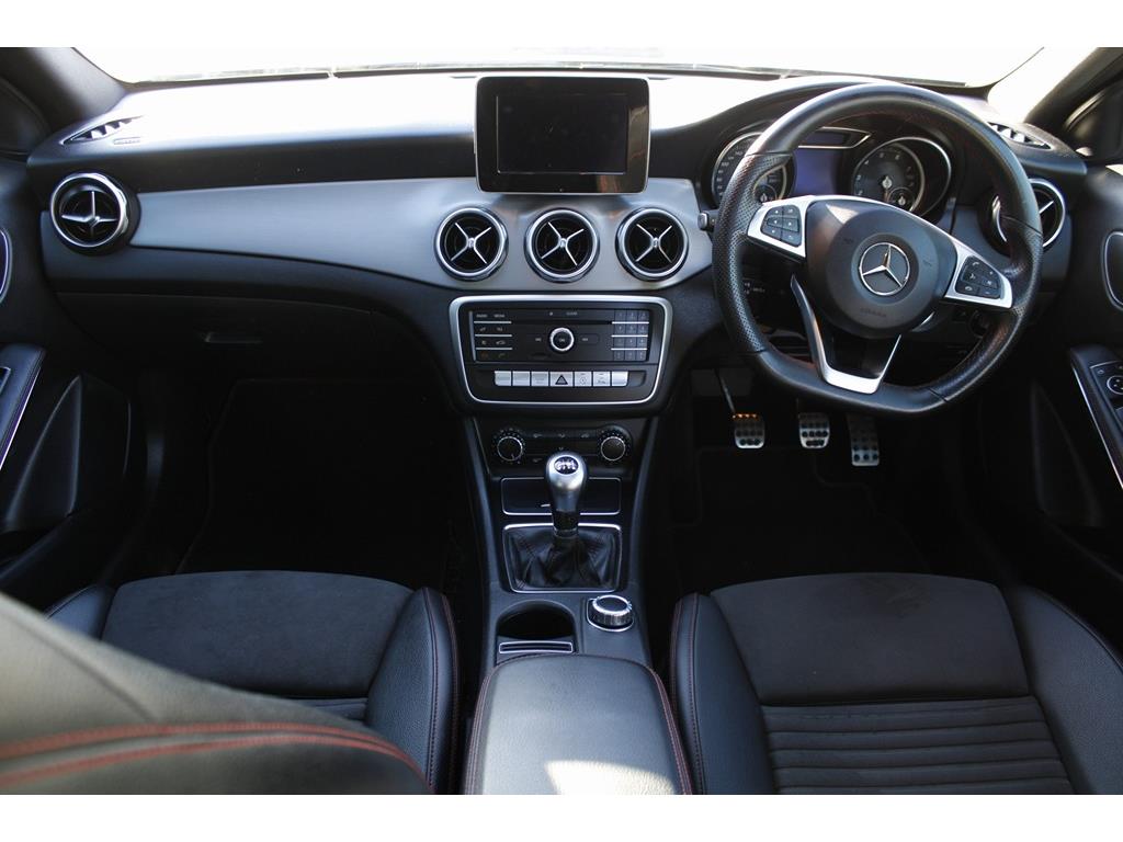 2020 Mercedes-Benz GLA Class GLA 200