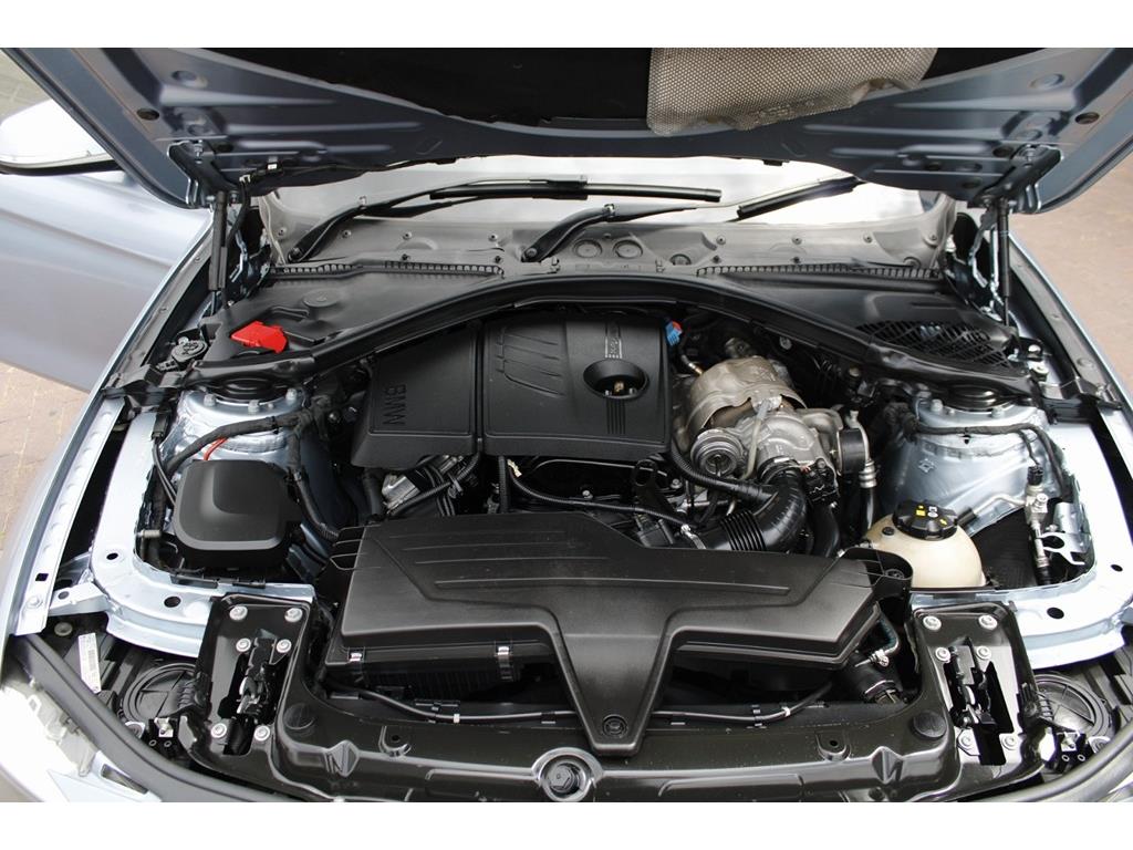 2015 BMW 3 Series 316i Auto (F30)