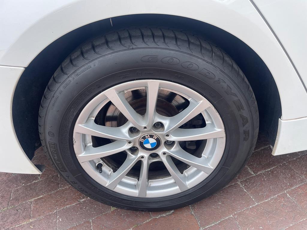 2015 BMW 3 Series 316i Auto (F30)