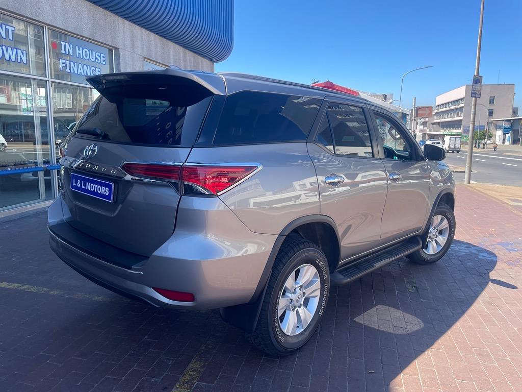 2016 Toyota Fortuner 2.8 GD-6 Raised Body